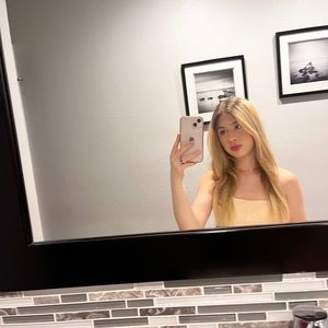 Meet your Posher, Madi